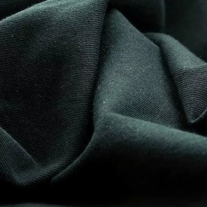 T-shirt en coton uni prêt à être expédié, vente en gros, emballage personnalisé, fournisseur de t-shirts à marque privée, t-shirt vierge avec étiquette détachable - Product Image 6