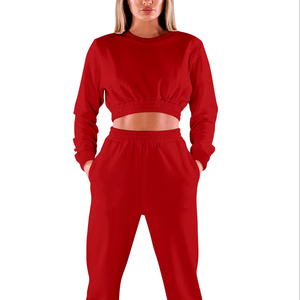 Ensemble de survêtement pour femmes, couleur unie, manches longues, col rond, coupe ample, vêtements d'automne, matière en coton respirant - Product Image 1