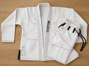 Kimono de Jiu-Jitsu brésilien premium, logo personnalisé, coton doux, tissage perlé léger, ensemble d'uniformes d'entraînement résistant. - Product Image 3