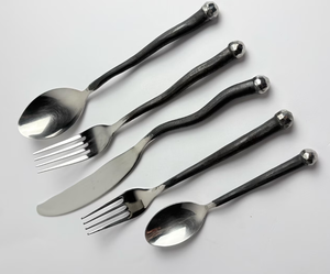Ensemble de Couverts de Table en Acier Inoxydable Texturé Argent Foncé avec Manche Personnalisé pour la Restauration Fine – Vente en Gros - Product Image 4