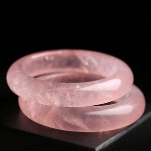 Nouveau bracelet en résine multicolore pour femme – Bijou de mode de haute qualité à porter la nuit – Artisanat en résine - Product Image 4