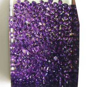Ametista africana natural de 4x3 mm, corte pera, piedra preciosa suelta de la mejor calidad para la fabricación de joyas. - Product Image 3