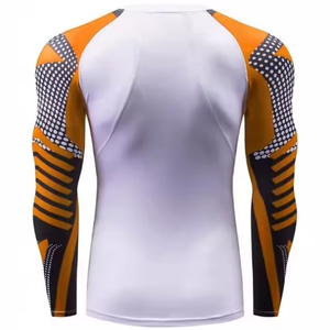 Vente en gros de rashguards personnalisés pour Jiu Jitsu, MMA, BJJ, sublimation, rashguards noirs pour hommes et femmes - Product Image 2