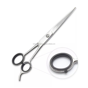 Tijeras de Peluquería de Acero Inoxidable Afiladas de 6 Pulgadas para Diestros con Soporte Giratorio para el Pulgar - Product Image 5