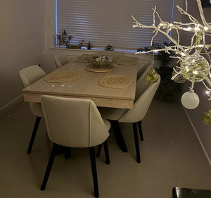 Ensemble de table à manger rectangulaire en teck massif Per Se, plateau naturel avec pieds croisés noirs et chaises rembourrées, meubles - Product Image 5