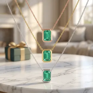 Collier pendentif en or jaune 14 carats avec émeraude colombienne sertie clos, chaîne à maillons pour mariage, anniversaire, fête, cadeau - Product Image 3