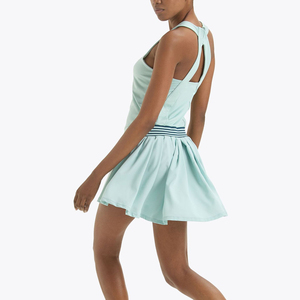 Tenue de tennis professionnelle pour femmes avec tissu de qualité supérieure pour la performance athlétique et la compétition - Product Image 2