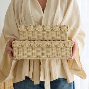 Juego de 2 cestas festoneadas para habitación infantil con tapas, hechas en Vietnam, diseño personalizable OEM/ODM a precio de mayorista. - Product Image 1