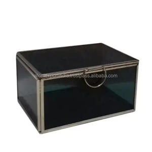 Nuevo diseño hexagonal con acabado en plata, soporte de almacenamiento de joyería de cristal negro de Metal, caja de pendientes colgantes decorativos para boda, fabricante - Product Image 3