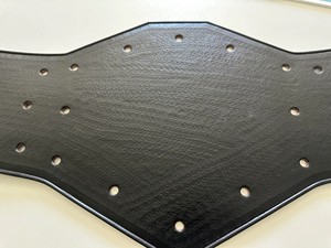 Sangles en cuir véritable personnalisées pour ceintures de championnat de karaté, de boxe et de MMA - Équipement professionnel d'arts martiaux réglable et souple - Product Image 6