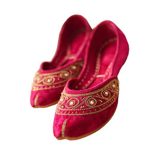 Calzado de Moda para Mujer, Diseño Moderno, Piel Sintética, Antideslizante, con Suela Antideslizante, Hecho a Mano, Color Personalizable, Bordado - Product Image 1