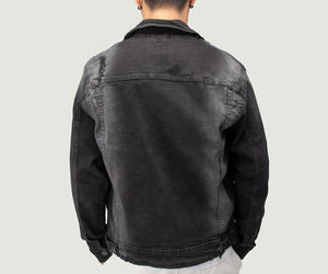 Veste en jean surdimensionnée personnalisée pour homme avec capuche et cristaux scintillants, design classique et intemporel pour homme et femme - Product Image 4