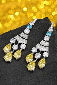 Boucles d'oreilles de luxe pour femme, style chandelier, diamant taille poire, design géométrique, bijoux de mariage, sertissage griffe - Product Image 5