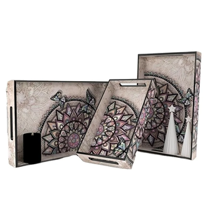 Ensemble de plateaux en bois de luxe faits à la main, finition émaillée, durables, élégants, décoration d'intérieur - Petit/Moyen/Grand, multifonctionnels, pour servir la nourriture - Product Image 1