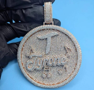 Pendentif personnalisé Moissanite Iced Out avec halo rond, bijoux Hip Hop, collier statement, cadeau de luxe pour hommes et femmes - Product Image 6
