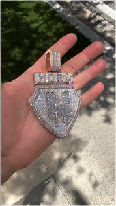 Colgante Personalizado de Plata 925 con Letra y Diamantes de Moissanita, y Otras Joyas de Diamantes, Regalo para Ella - Product Image 2