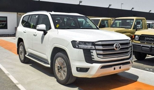 NEW 2025 LCR GXR SUV 4.0L PETROL V6 Turbo Petrol V6 Automatic R18 Euro VI AWD 360 <b>Camera</b> Good Condition - Product Image 4