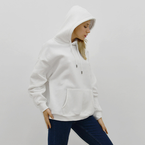 Sudadera con Capucha Oversize Personalizada para Mujer, de Marca, para Invierno, Deportiva, con Logo Frontal - Product Image 2