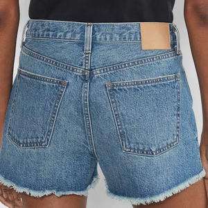 Shorts en jean décontractés et confortables pour femmes avec logo personnalisé / Design inspiré des tendances, poches latérales fonctionnelles avec passants pour ceinture - Product Image 6