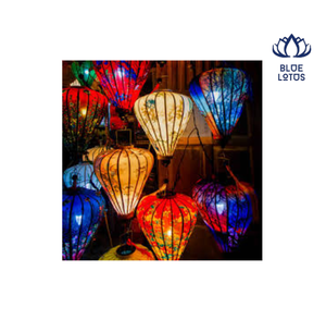 Lanterne en soie rouge et bambou BLUE LOTUS, nouvelle arrivée, décoration extérieure pour le Nouvel An chinois et la Journée de la Terre - Product Image 1