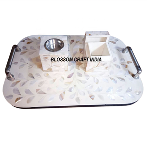 Set 3 Brûleur d'encens Bakhoor arabe de style traditionnel du Moyen-Orient Nacre Incrustation Bois de Santal Résine Boîte en bois Ensemble de 3 pièces - Product Image 6