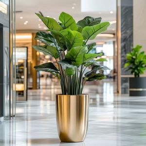 Vase décoratif en fer doré métallique de qualité supérieure, support moderne de luxe pour arrangements floraux, pour une décoration intérieure élégante - Product Image 1