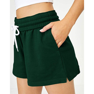 Shorts décontractés pour femmes avec logo personnalisé, en coton doux et respirant, avec cordon de serrage blanc, pour la course à pied et la gym, coupe régulière - Product Image 1