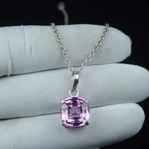 Colgante de Kunzita Rosa de Lujo, Plata de Ley 925, Collar Minimalista, Regalo de Joyería para el Día de San Valentín - Product Image 1