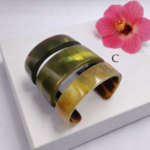 MN EXPORTS Bracelet manchette ouverte en corne de buffle faite à la main, écologique, polie et ronde, cadeau moderne pour femme, bijoux de mode - Product Image 5