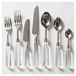 Cuillères de service en acier inoxydable et laiton, avec manche en nacre dorée, fabriquées à la main, pour mariages élégants et repas d'hôtel - Product Image 5