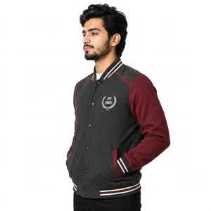 Chaqueta Universitaria Personalizada de Primera Calidad, Prenda Exterior de Moda con Construcción Cómoda, Bordado Detallado y Parches Personalizados - Product Image 2