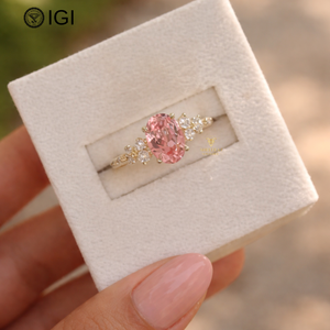 ชุดแหวนแต่งงานผู้หญิง สีชมพูแฟนซี ทรงวงรี ดีไซน์วินเทจ ทองคำแท้ 14K รับรองโดย IGI สำหรับวันครบรอบวันเกิด - Product Image 1