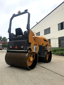 Compactadores vibratorios de doble tambor de 8 toneladas con motor central Bomba de caja de cambios Motor de engranajes y componentes PLC - Product Image 6