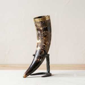 Cornes de buffle naturelles faites sur mesure, idéales pour les magasins de miad et les boutiques de fournitures artisanales sur le thème des Vikings - Product Image 1
