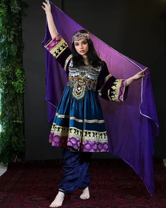 Robe maxi afghane élégante, magenta, faite à la main, traditionnelle, brodée, avec des miroirs, robe fluide, robe afghane Kuchi - Product Image 6