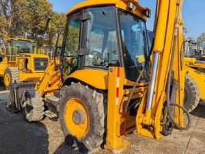 รถแบคโฮเดอร์3CX สองฟังก์ชั่นที่เชื่อถือได้7.8ตันรุ่น JCB สำหรับการขุดและโหลดเครื่องยนต์68.8kw ที่ประหยัดน้ำมัน - Product Image 3