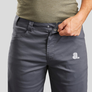 Pantalones Cortos Bermuda para Hombre, Color Gris Oscuro, Cintura Media, Cierre de Botones, Secado Rápido, Tela Oxford, Logotipo Frontal, Estilo Casual - Product Image 6