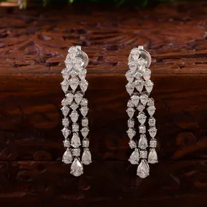 ต่างหูเพชรทรงหยดน้ำรูปทรงลูกแพร์ CVD ขนาด 3.95 กะรัต ทองคำขาว 14k - Product Image 5