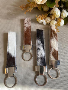 พวงกุญแจหนังแท้ทำด้วยมือใหม่ทำจากหนังขนสัตว์แท้พวงกุญแจรูปหัวใจน่ารักน่ารักสไตล์ตะวันตกพวงกุญแจรูปหัวใจทันสมัย - Product Image 5