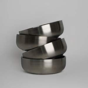 ชามเสิร์ฟสแตนเลสสตีลสีทอง ดีไซน์ทันสมัย สวยงาม สะท้อนแสงได้ดี เหมาะสำหรับเสิร์ฟอาหารในงานเทศกาล เป็นมิตรต่อสิ่งแวดล้อม - Product Image 2