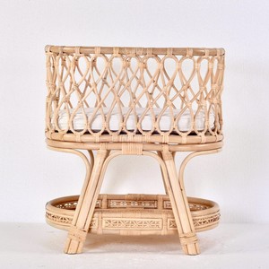 Camas de madera a buen precio para accesorios de muñecas, cuna de mimbre de calidad superior para muñecas. - Product Image 2