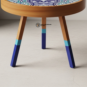Tabouret en bois bleu géométrique design – Tabouret d'appoint trépied contemporain, siège rond en bois pour salon - Product Image 4