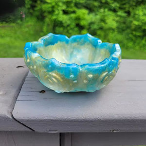 Tazón de Resina Epoxi para Múltiples Usos |   Lazo Azul |   Tazón de Resina Hecho a Mano para Ensaladas, Frutas y Almacenamiento, Vajilla para el Hogar - Product Image 1