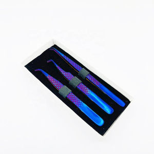 Pince à épiler anti-magnétique en acier inoxydable de qualité supérieure, avec poignée confortable et pointe lisse, pour extensions de cils professionnelles et volume. - Product Image 1