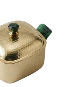 Salsera de Oro Martillado con Asas Verdes, Vajilla Artesanal Estilo Glam - Product Image 4