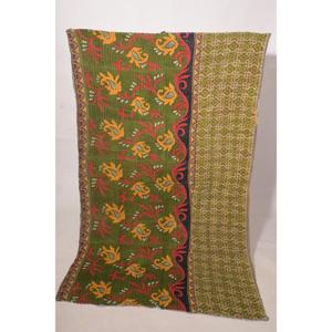 Couverture Kantha en coton patchwork bohème, faite à la main, réversible, pour lit ou canapé, décoration intérieure, fabriquée en Inde - Product Image 2