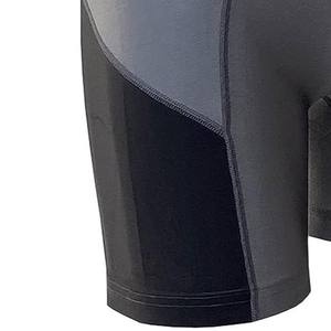 Nouveau short de fitness pour homme, tissu durable, tendance, léger, prix abordable, haute qualité, très demandé. - Product Image 3