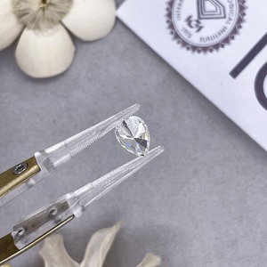 Diamante Sintético Cultivado en Laboratorio de 2.05 Ct, Corte Pera, Certificado IGI, Diamante Suelto Blanco E VS1 para Joyería - Product Image 4