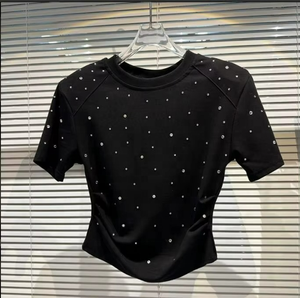 Camisetas elegantes para mujer con adornos de diamantes de imitación, diseño brillante y moderno con logotipo de cristal, tops para fiestas. - Product Image 4