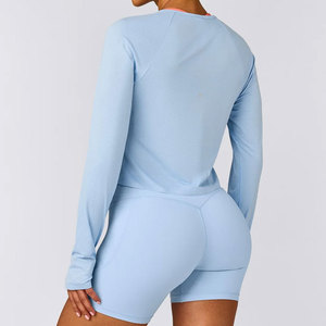 Ropa Deportiva de Yoga para Mujer, Diseño Corto, Aberturas Laterales, Puños con Orificios para el Pulgar, Elástica en 4 Direcciones, Alta Elasticidad, Transpirable, Secado Rápido, Tejido de Punto - Product Image 6
